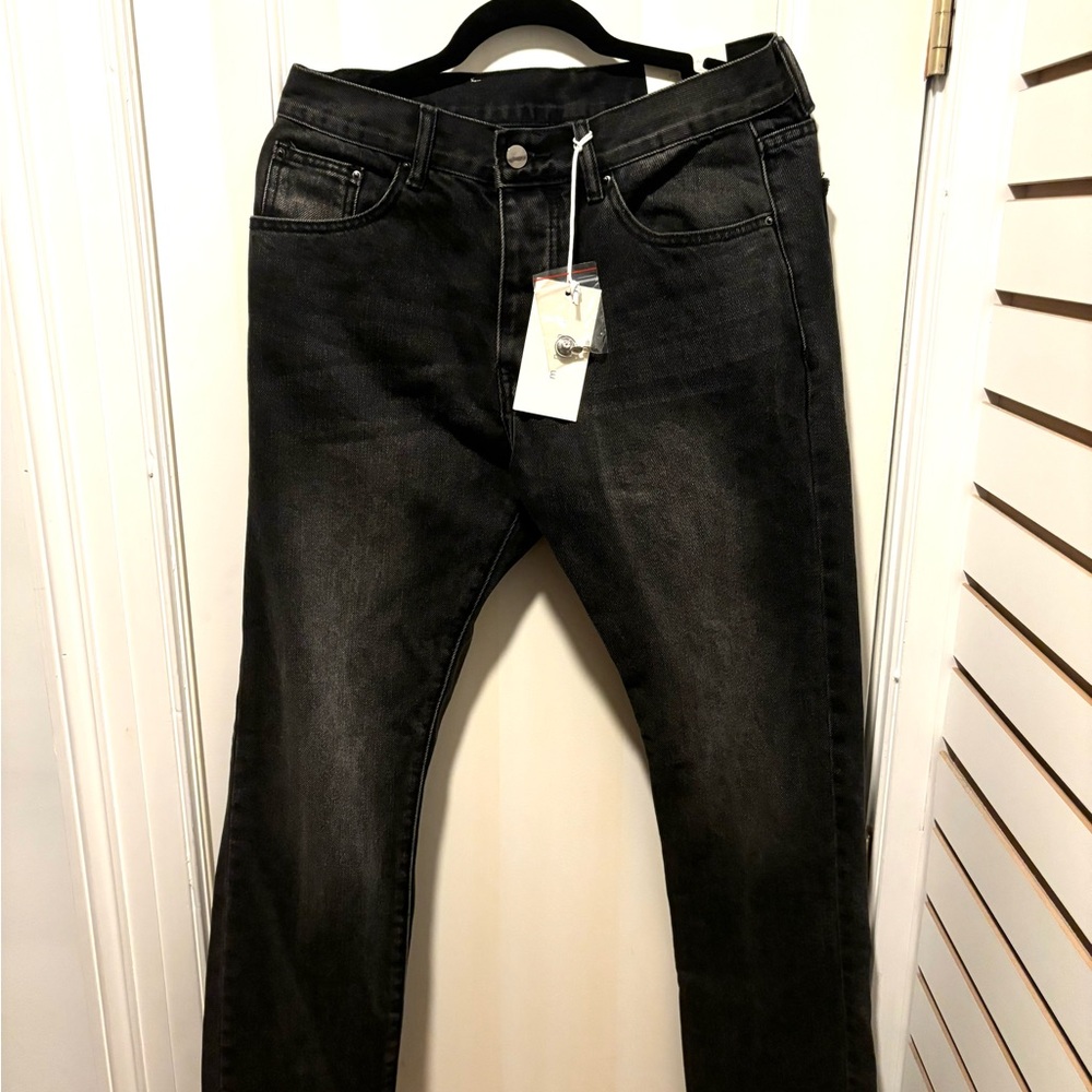 Brand New Black MNML Straight Jeans (men)